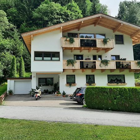 Gemuetliche Wohnung 10 Minuten Vom See Entfernt Целль-ам-Зе Экстерьер фото