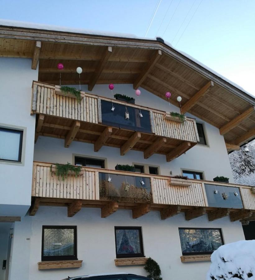 Gemuetliche Wohnung 10 Minuten Vom See Entfernt Целль-ам-Зе Экстерьер фото